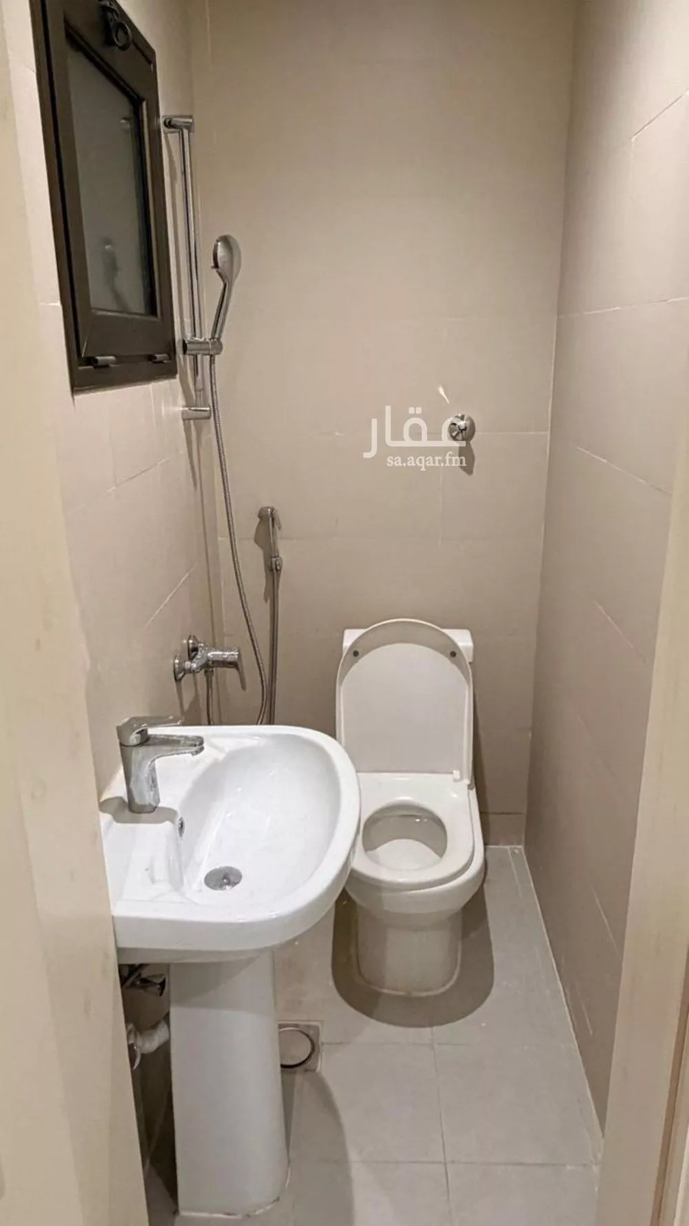 3 bedroom apartment in Al Jamiah 1