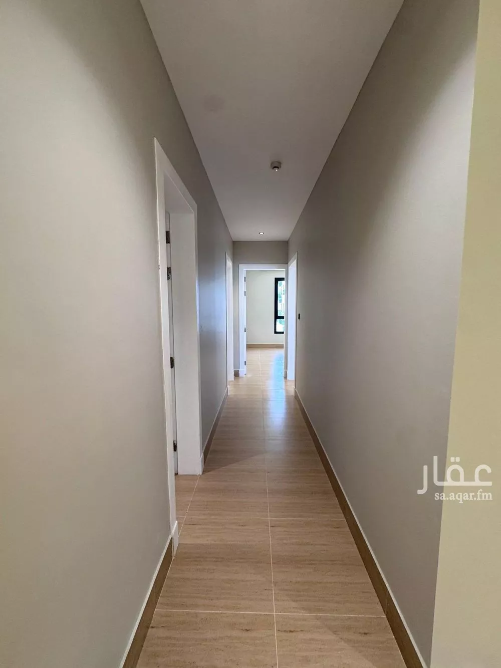 شقة 3 غرف في الحمرا 1