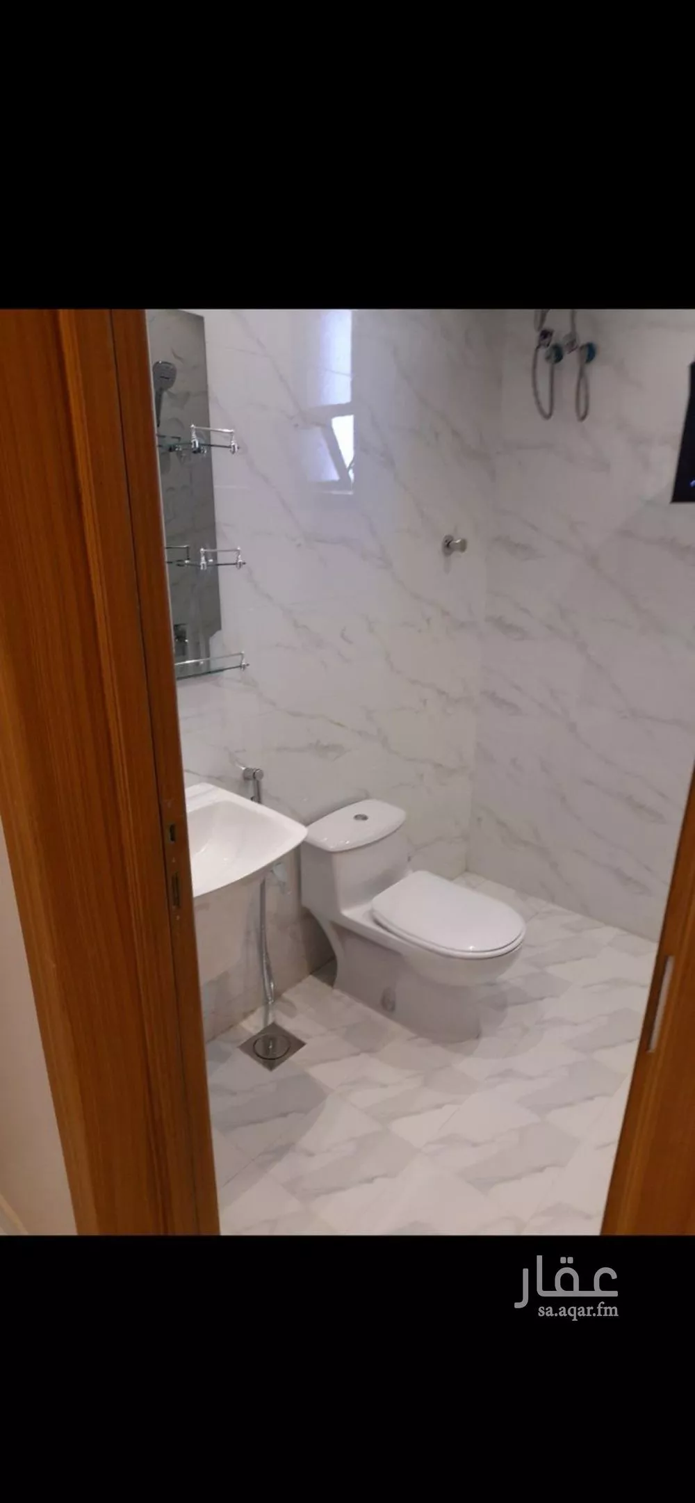 فيلا 5 غرف في النرجس 5