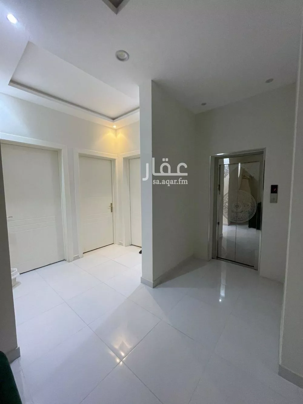 5 bedroom villa in Al Narjis 5
