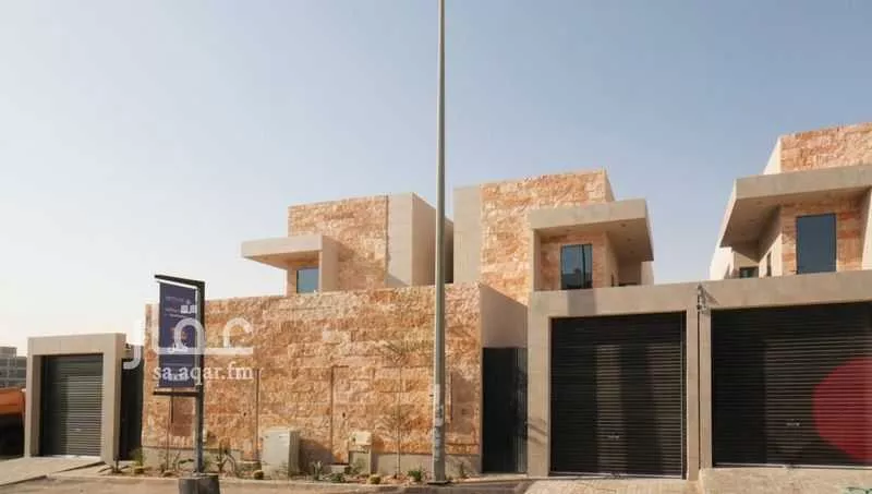 فيلا 4 غرف في العارض 1