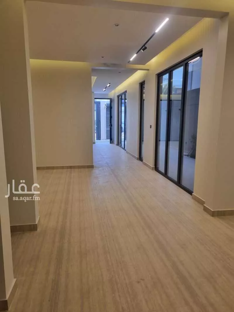 فيلا 5 غرف في البحيرة 5