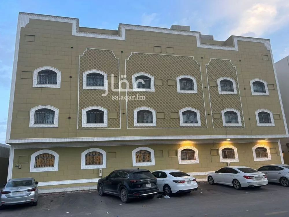 1 bedroom apartment in Al Aqiq