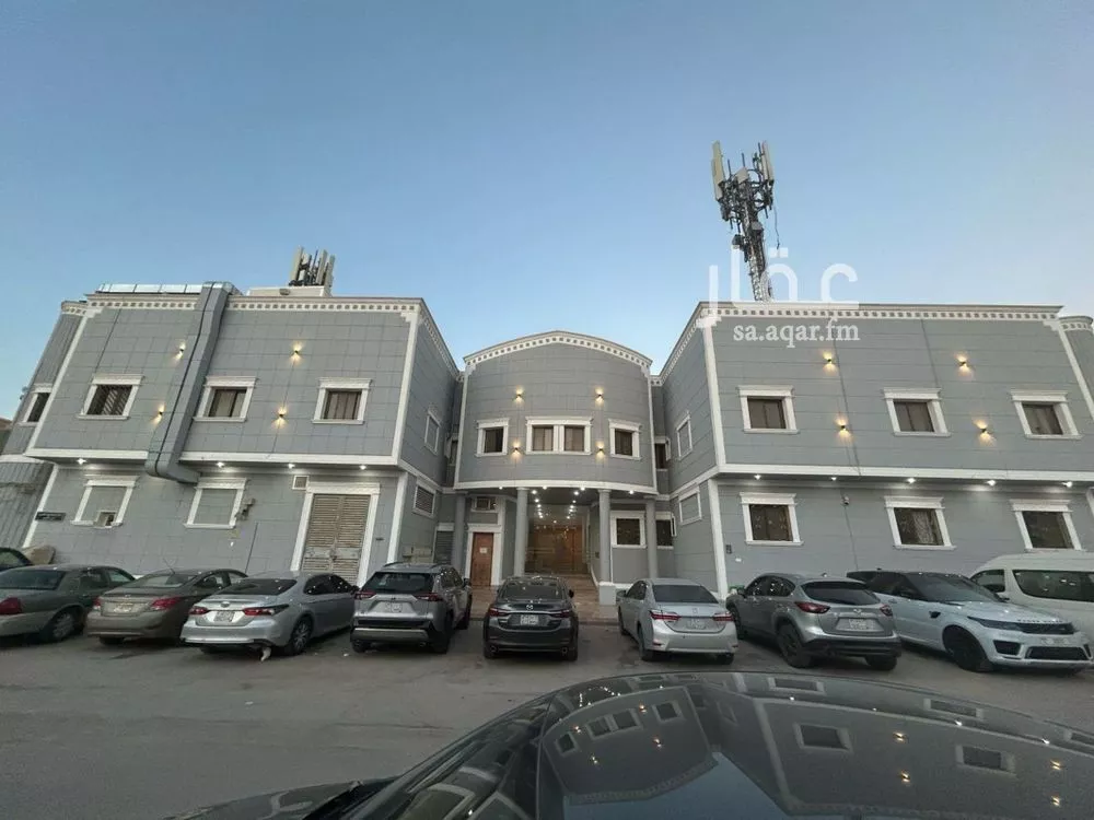 1 bedroom apartment in Al Ghadir