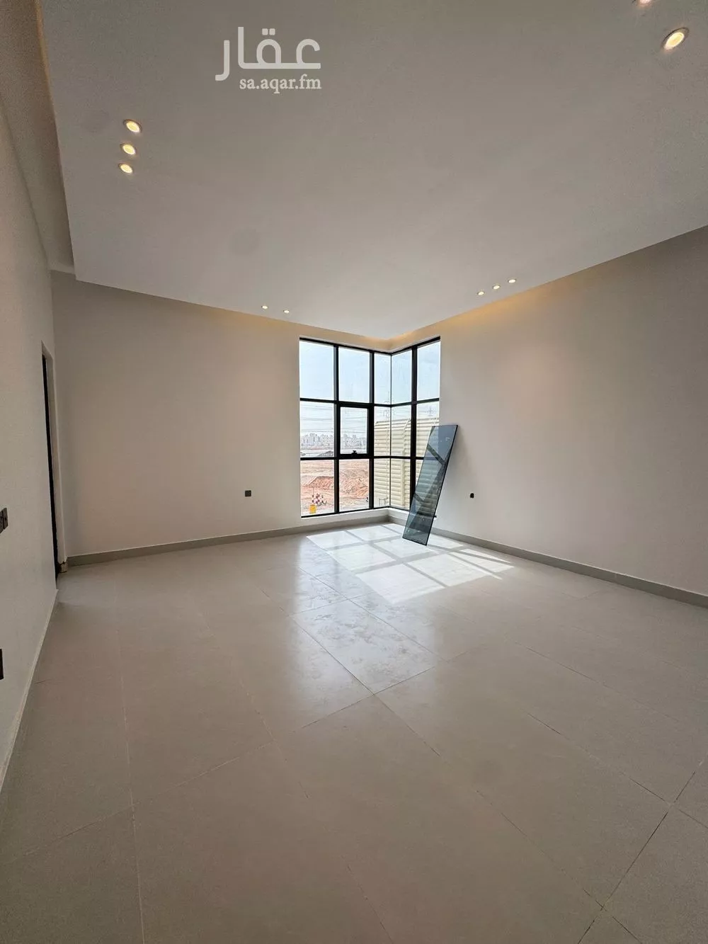 دور 5 غرف في المونسية 4