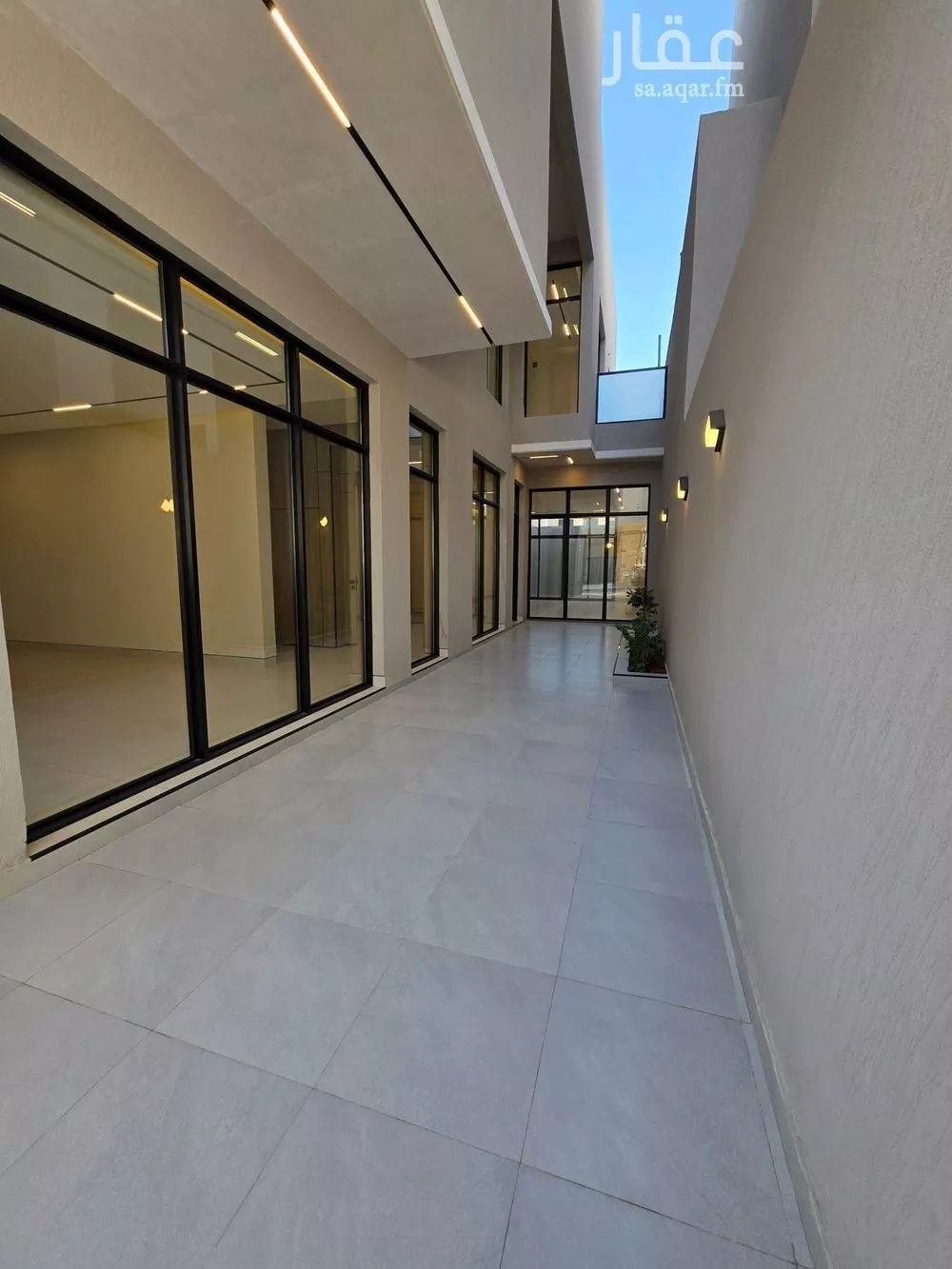 5 bedroom villa in Al Munsiyah 3