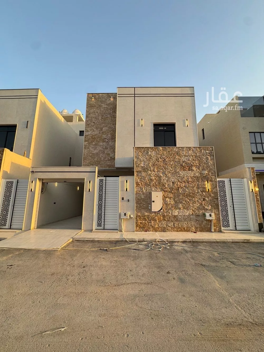 6 bedroom villa in Al Rimal 2