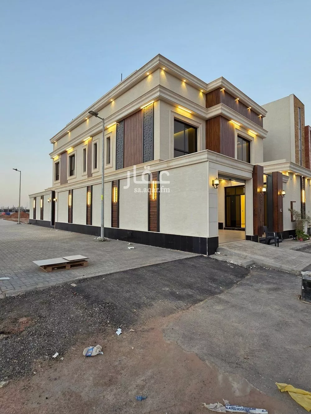 فيلا 5 غرف في الرمال 4