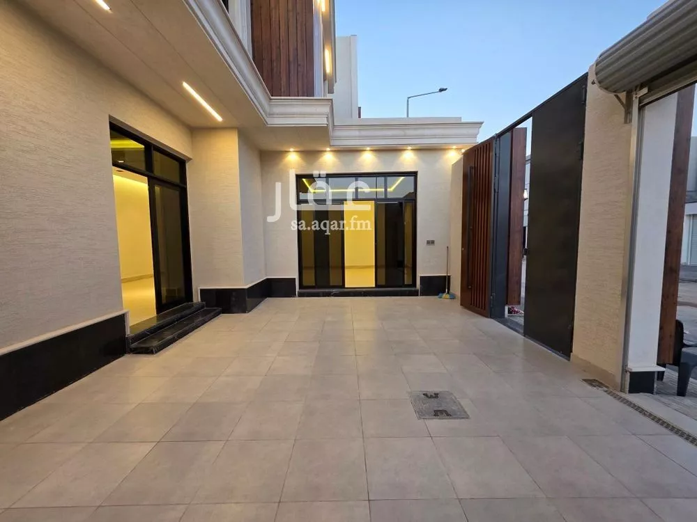 فيلا 5 غرف في الرمال 5