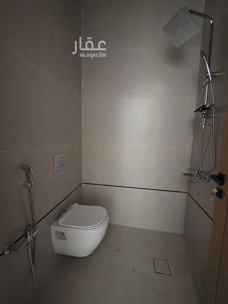 6 bedroom villa in Al Andalus, Riyadh 9