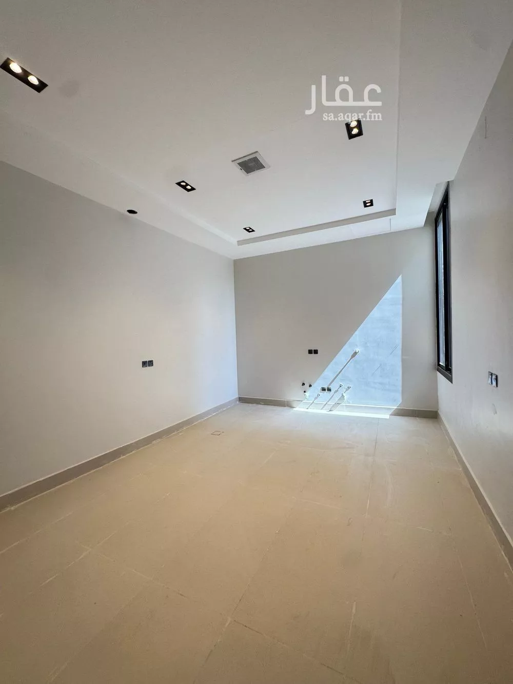 5 bedroom villa in Qurtubah, Riyadh 16