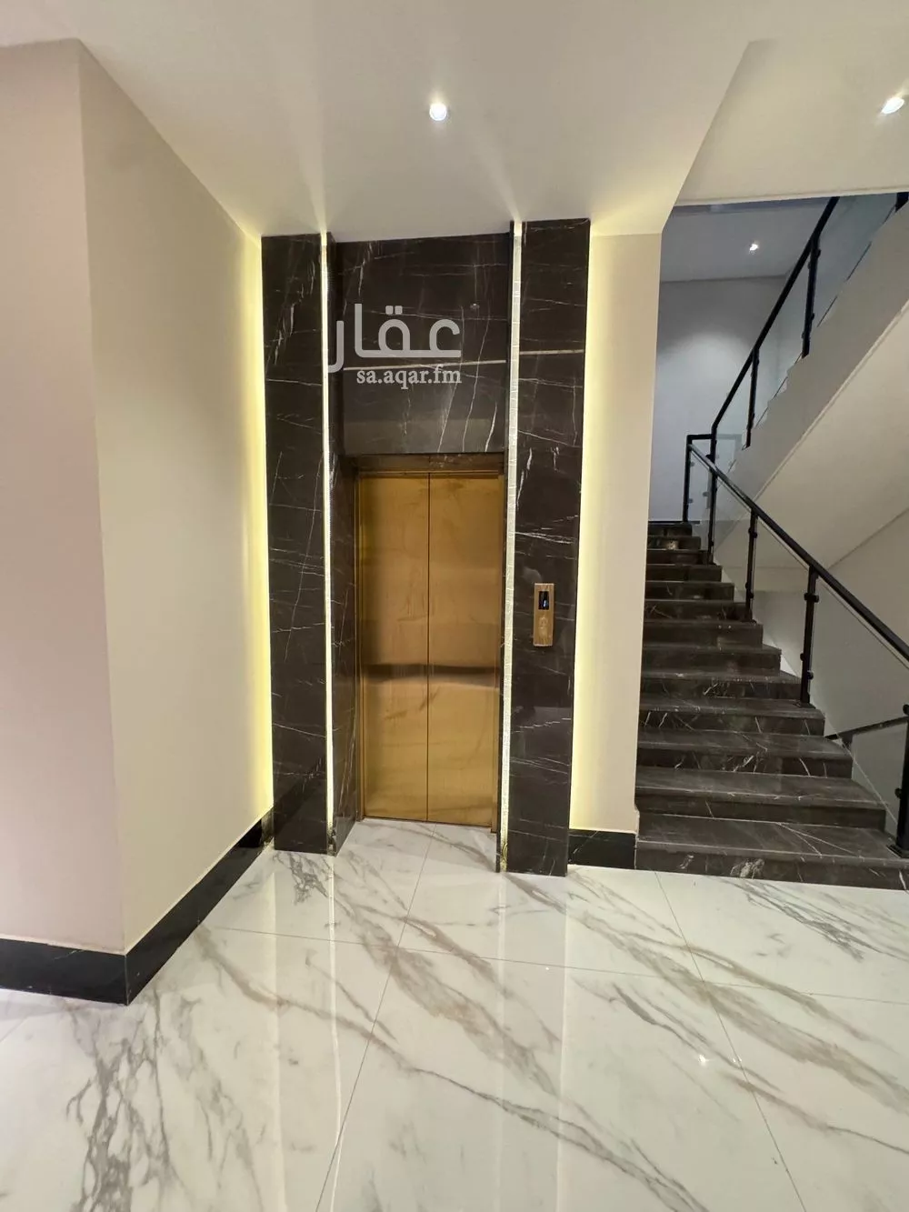 4 bedroom apartment in Al Yarmouk, Riyadh 5
