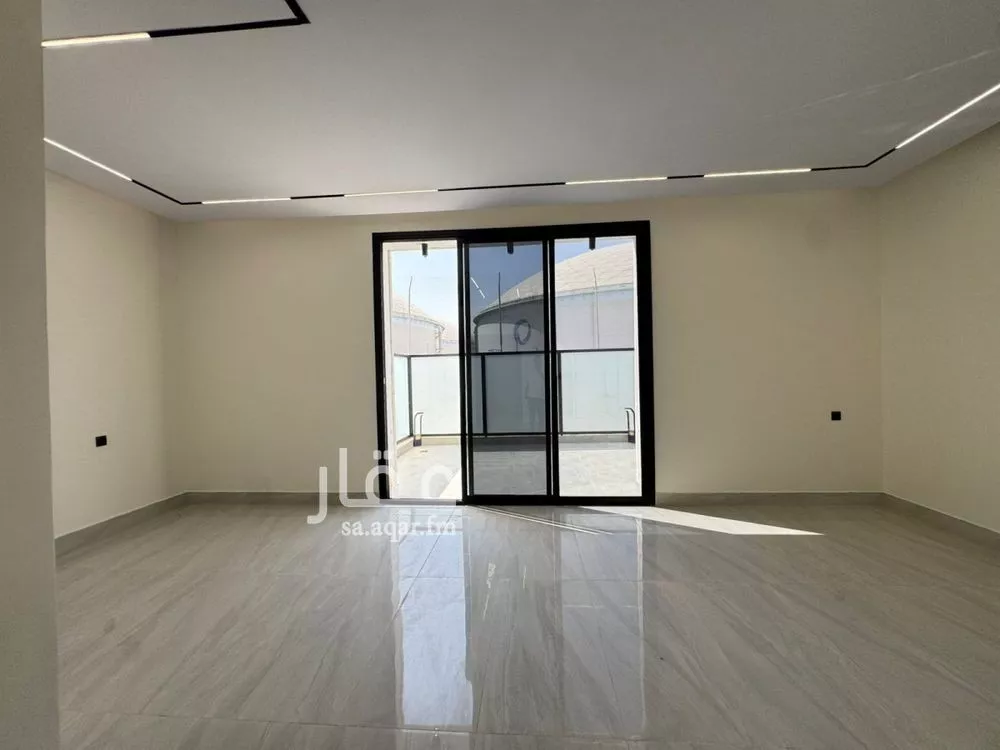 4 bedroom villa in Ash Sharq, Riyadh 20