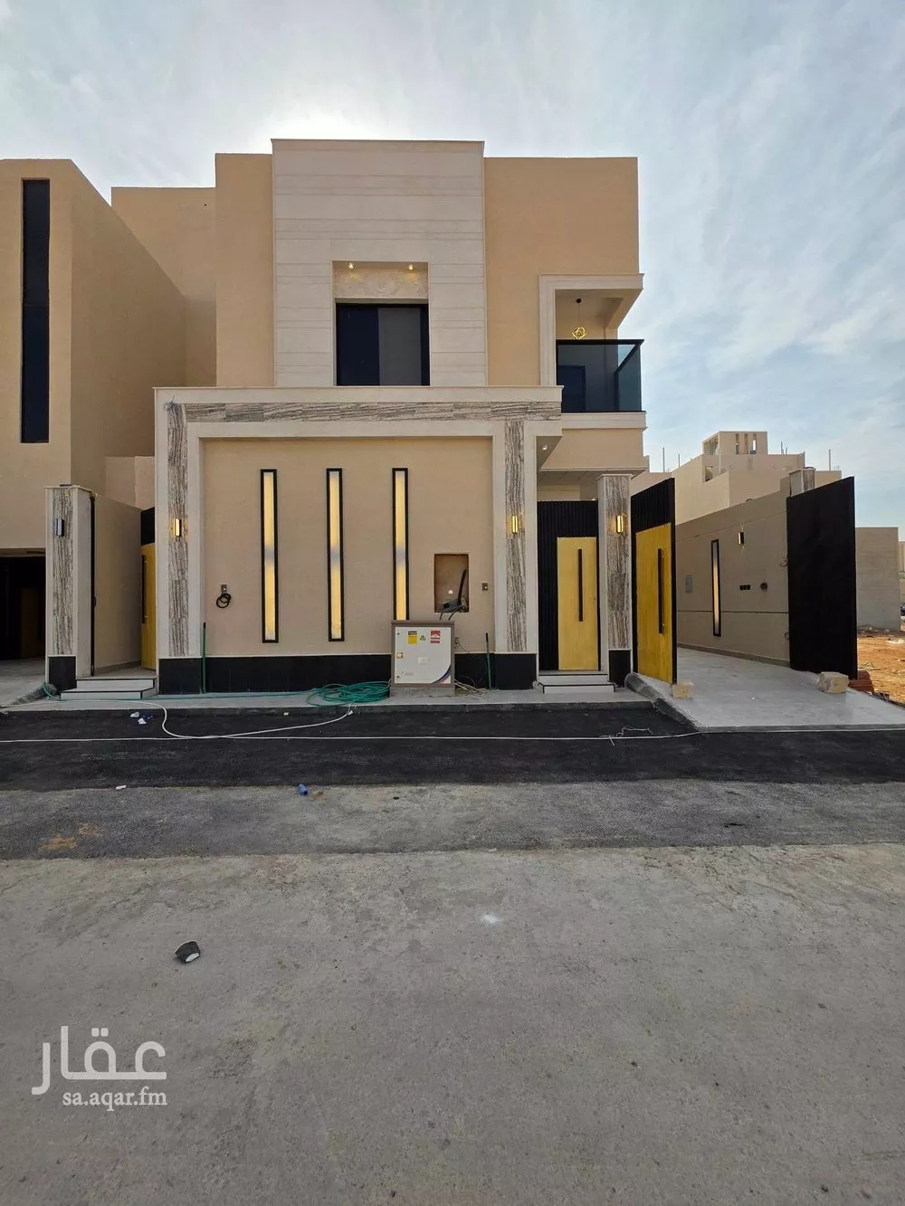 فيلا 6 غرف في الرمال 1