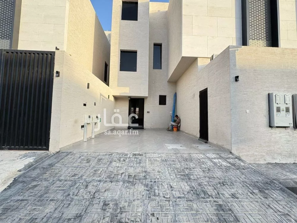 دور 5 غرف في الملك فيصل 1