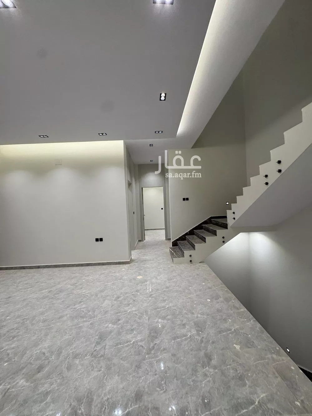 6 bedroom villa in King Faisal, Riyadh 24