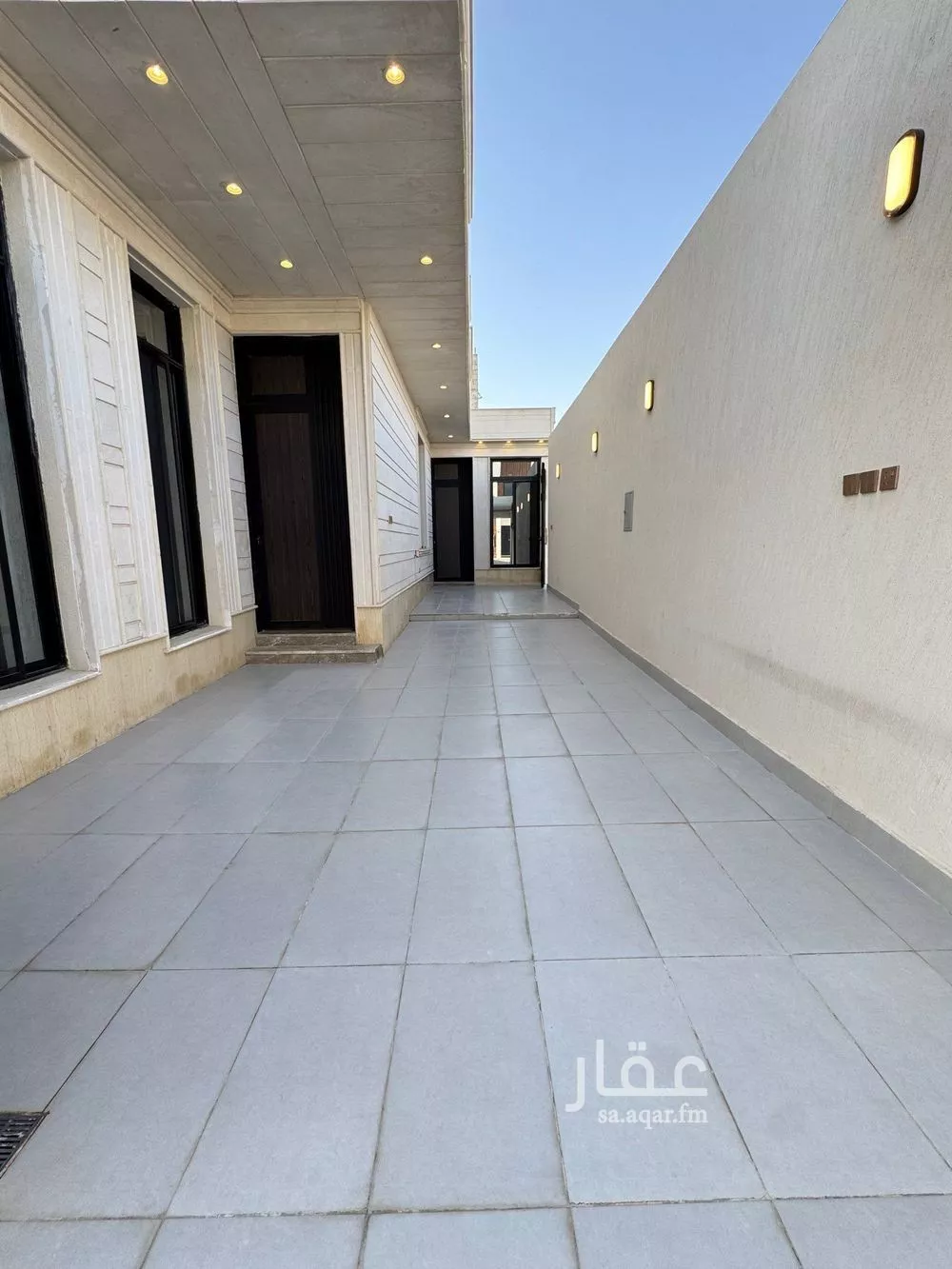 فيلا 6 غرف في الجنادرية 3