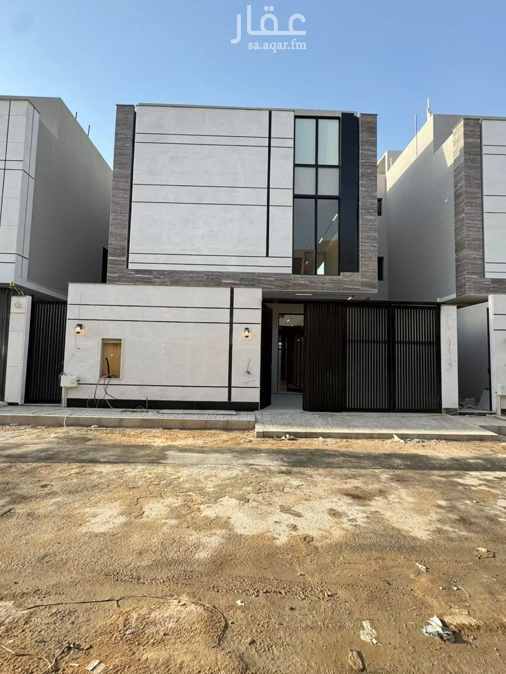 5 bedroom villa in Al Rimal 1