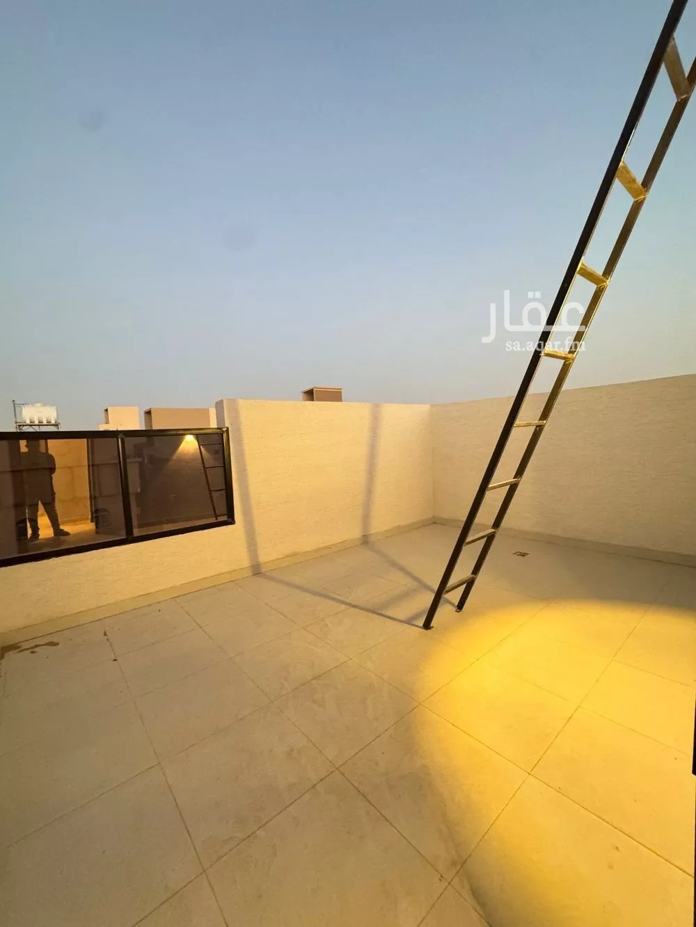 3 bedroom floor in Al Yarmouk 5