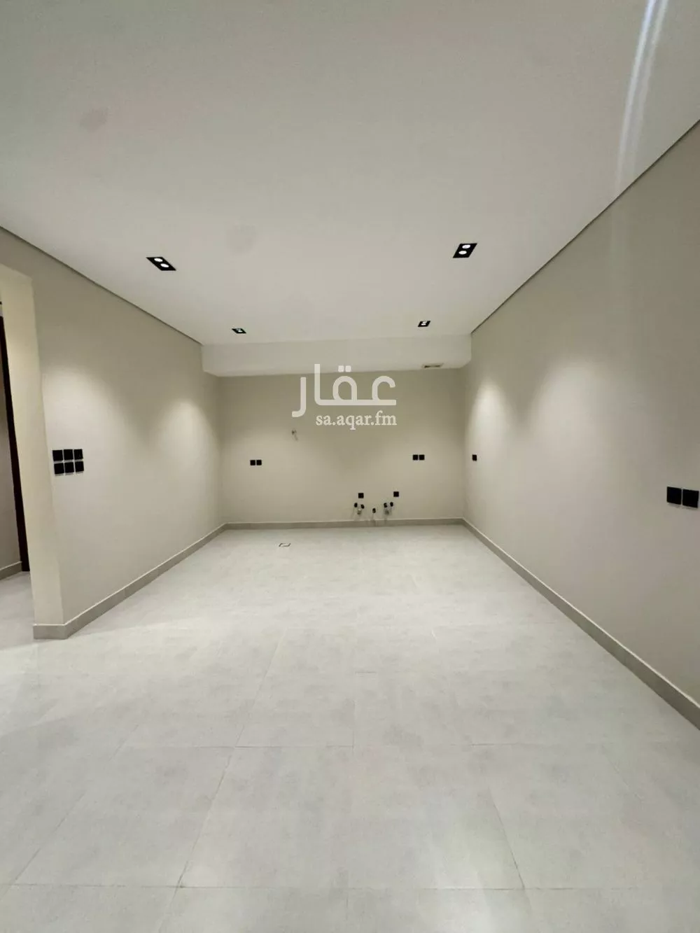 6 bedroom villa in Qurtubah, Riyadh 15