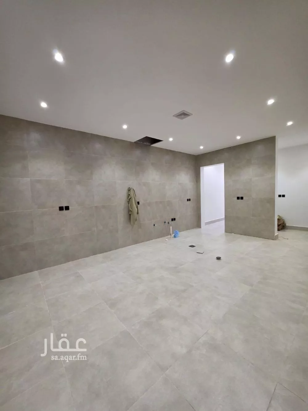 5 bedroom villa in Al Yarmouk, Riyadh 17