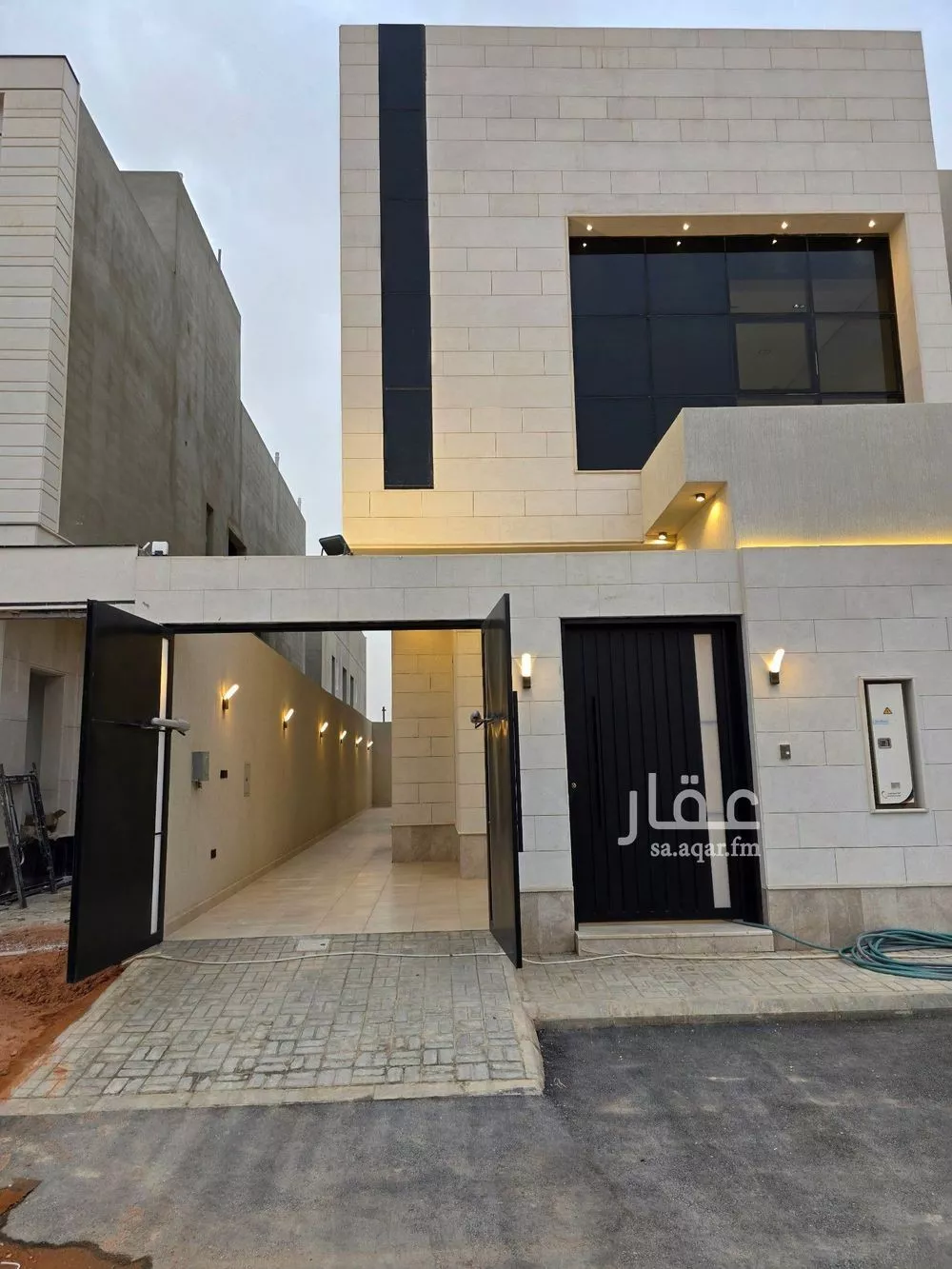 فيلا 5 غرف في المعيزلة 2