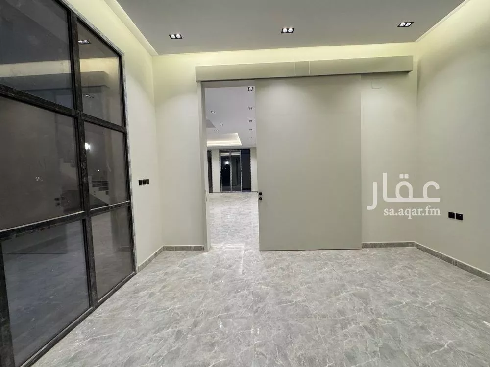 6 bedroom villa in King Faisal, Riyadh 8