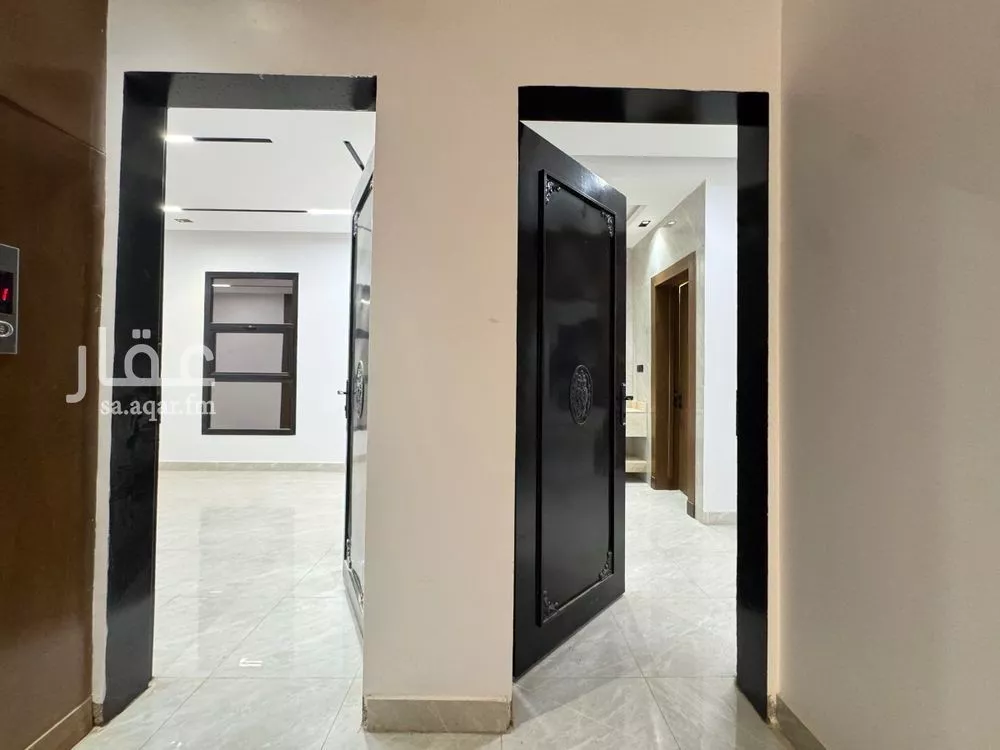 5 bedroom floor in Al Qadisiyah 5
