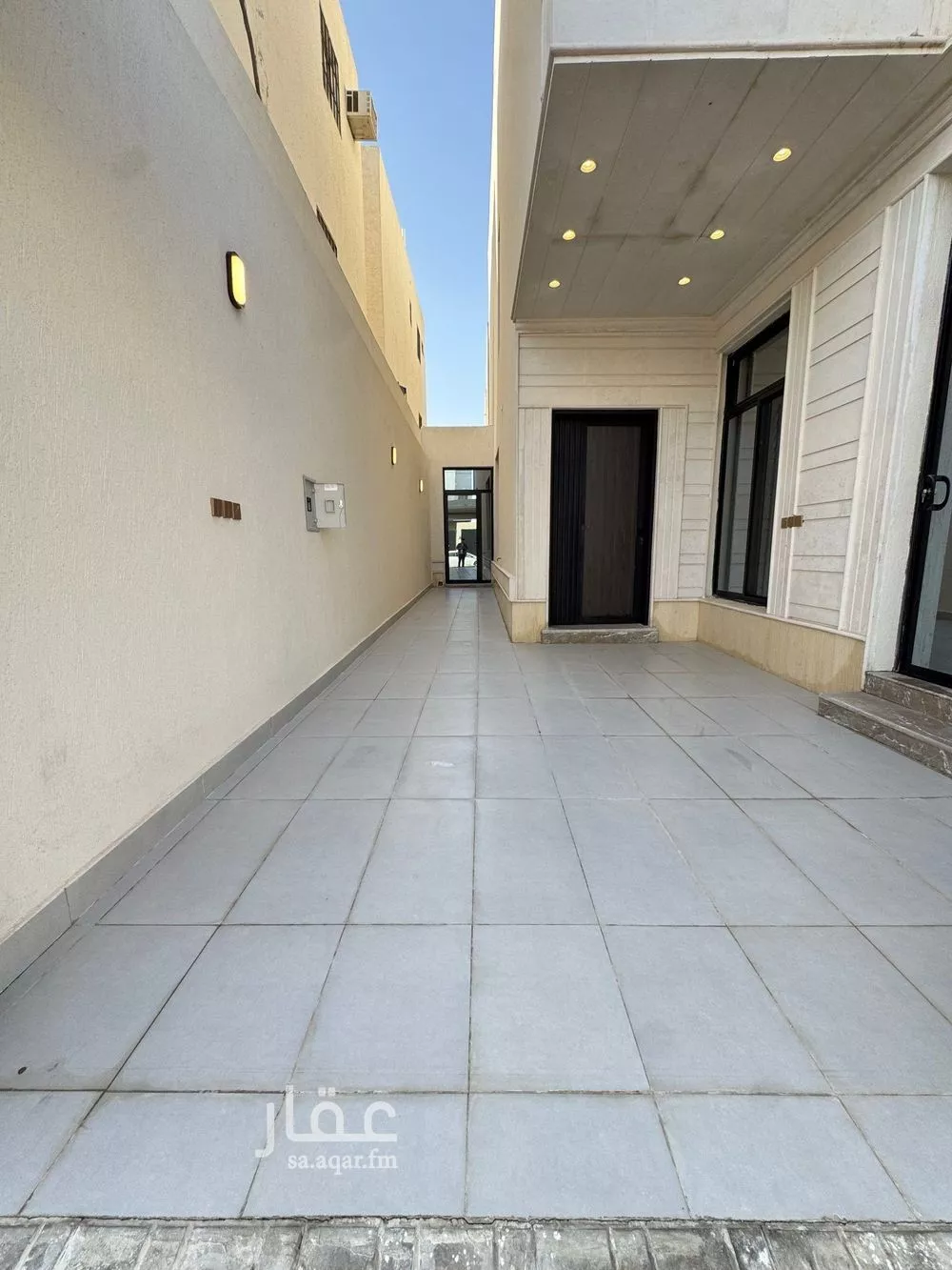 فيلا 6 غرف في الجنادرية 3