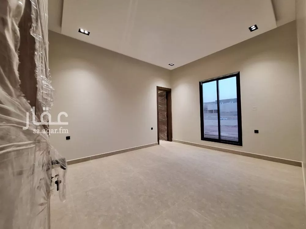 6 bedroom villa in Qurtubah, Riyadh 10