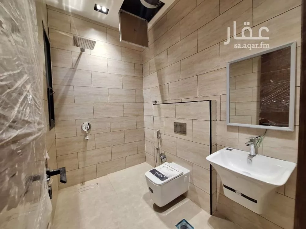 6 bedroom villa in Qurtubah, Riyadh 23