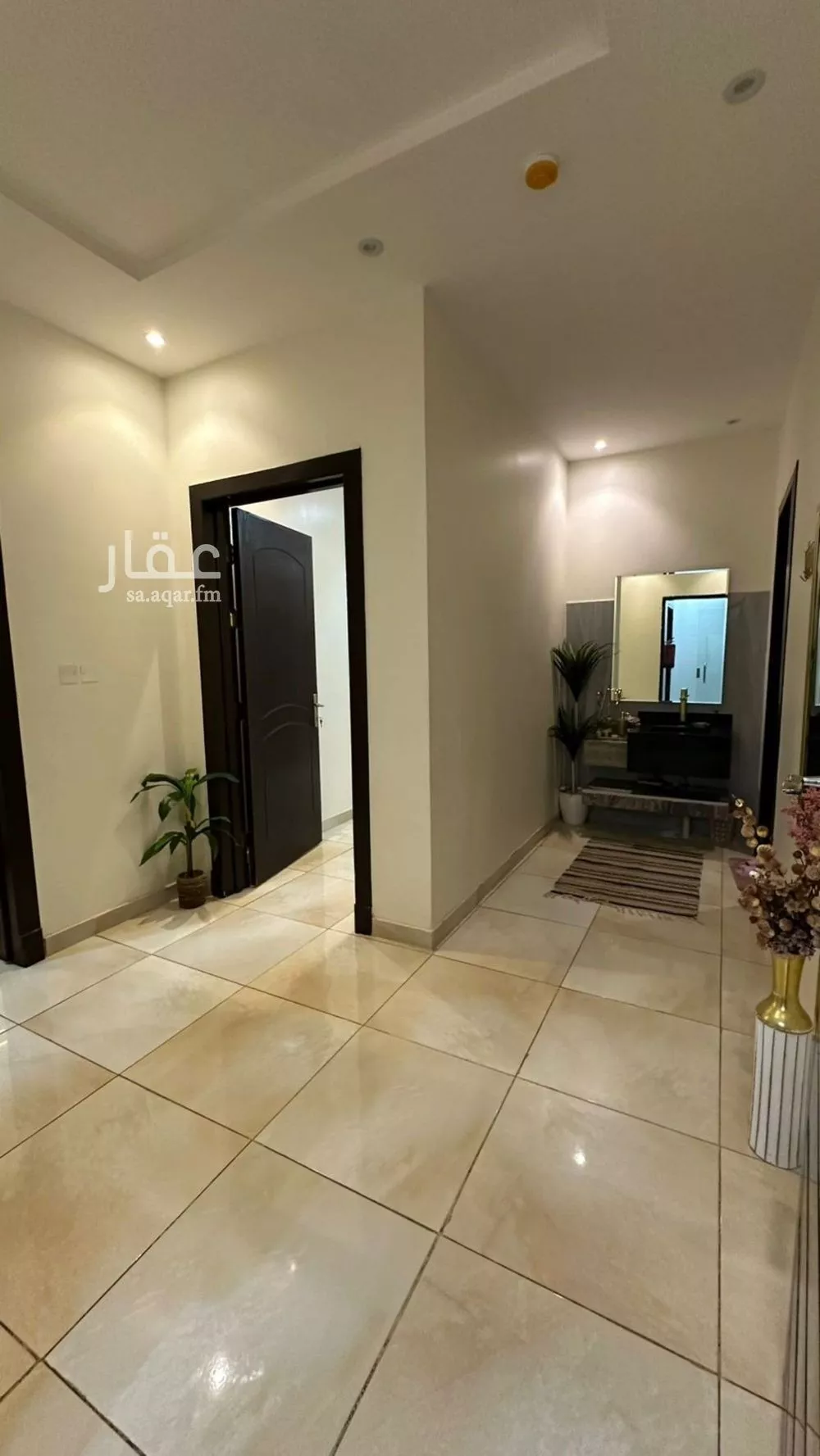 شقة 4 غرف في الرمال 4