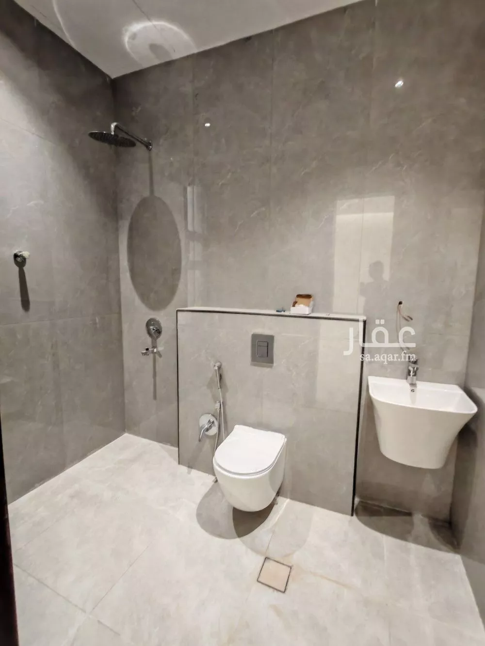 دور 6 غرف في المونسية 4