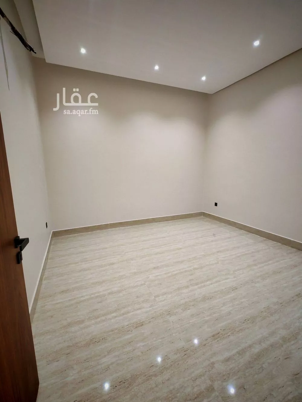 5 bedroom floor in Al Rimal 3