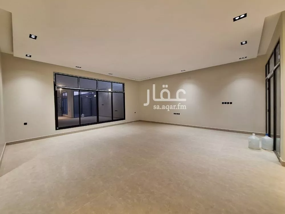 6 bedroom villa in Qurtubah, Riyadh 17