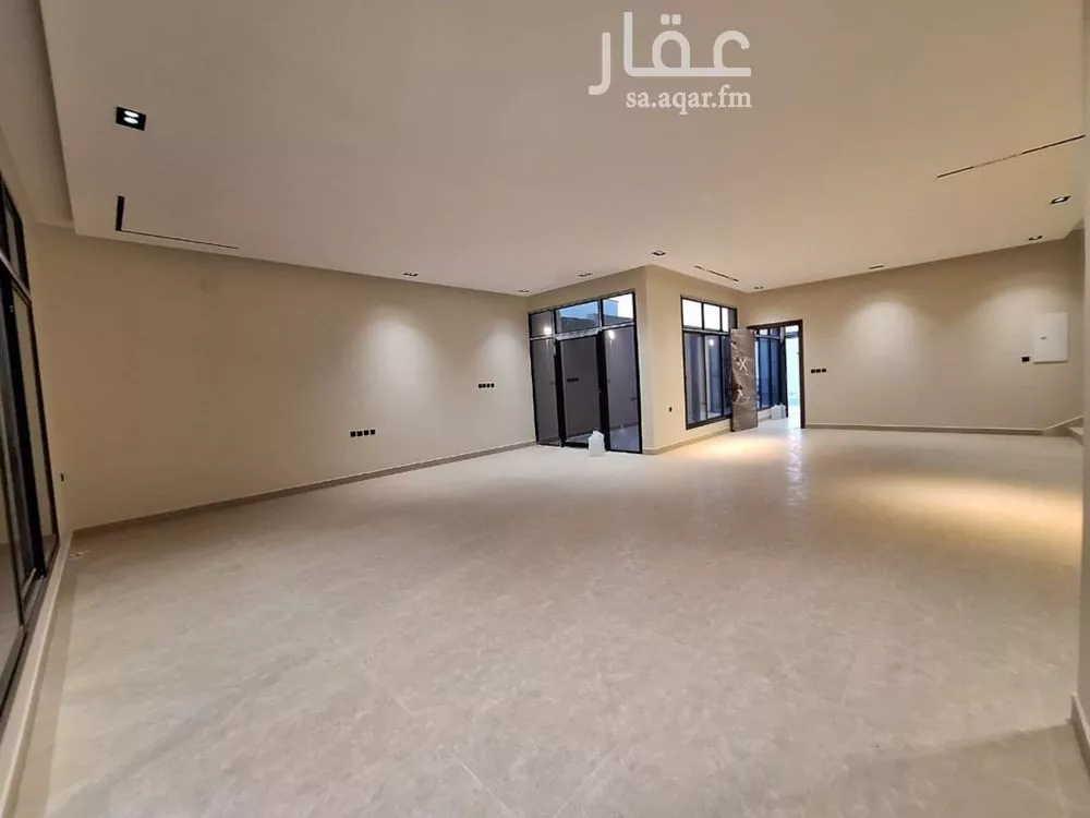 6 bedroom villa in Qurtubah, Riyadh 21