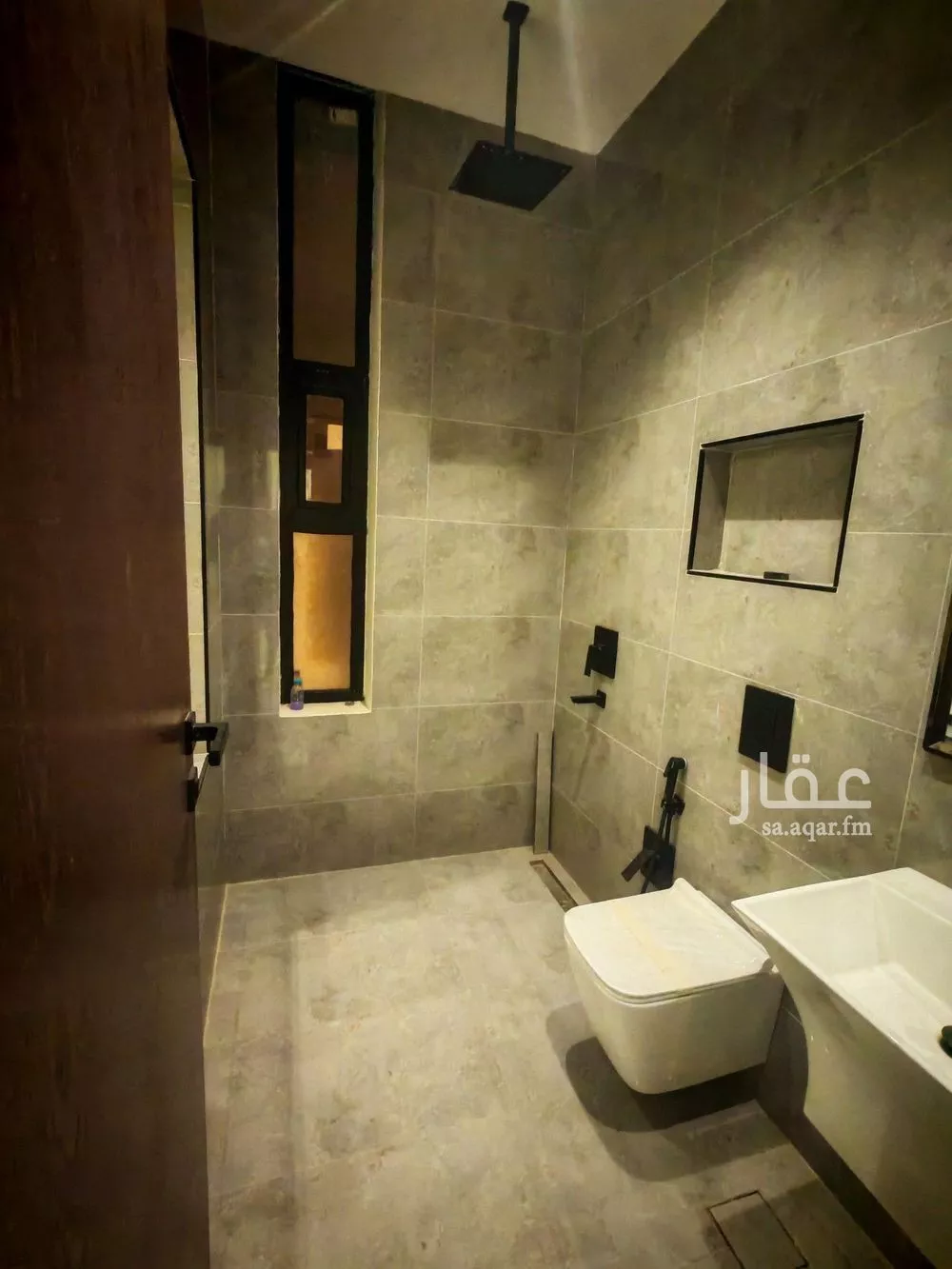 دور 6 غرف في المونسية 4