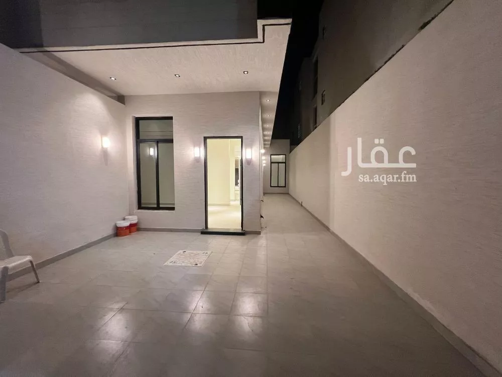 دور 6 غرف في الرمال 1