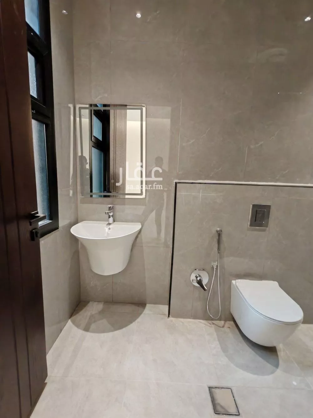 دور 6 غرف في المونسية 2