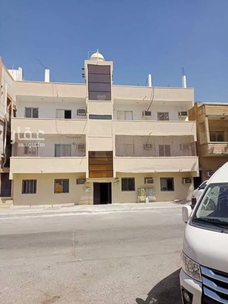 عمارة 325 م² في الثقبة 2