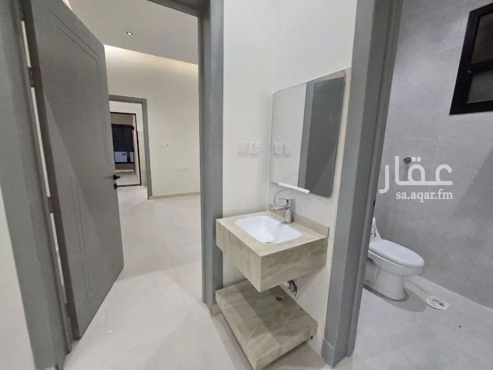 5 bedroom villa in Okaz, Riyadh 14