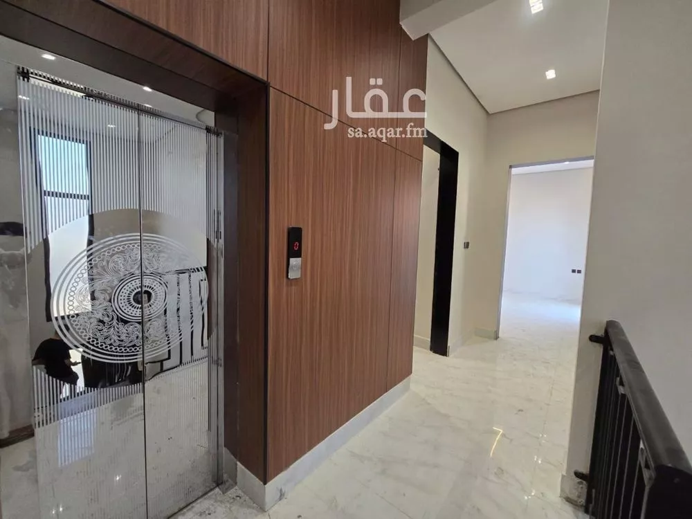 3 bedroom floor in Al Hazm 4