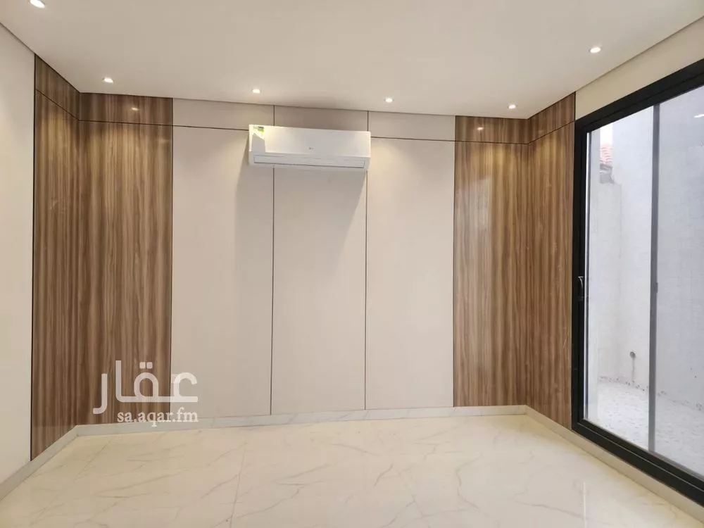 دور 3 غرف في العارض 1