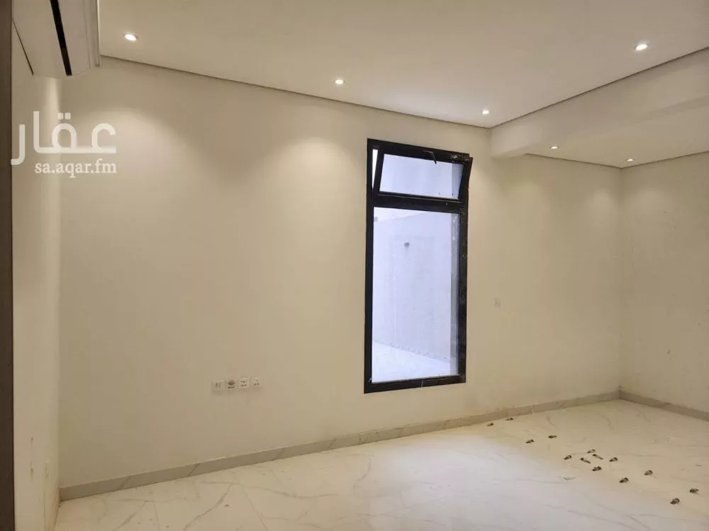 دور 3 غرف في العارض 2