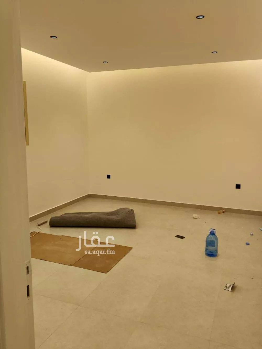 دور 3 غرف في عرقة 4