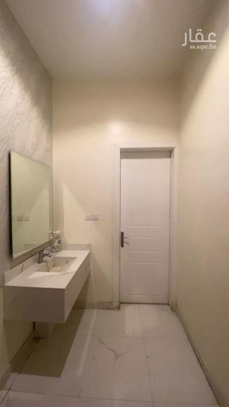 5 bedroom villa in Ad Dar Al Baida 3