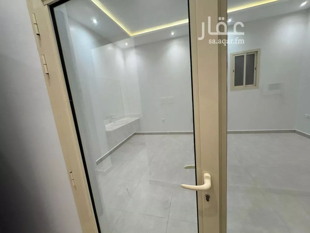 شقة 3 غرف في العارض 3