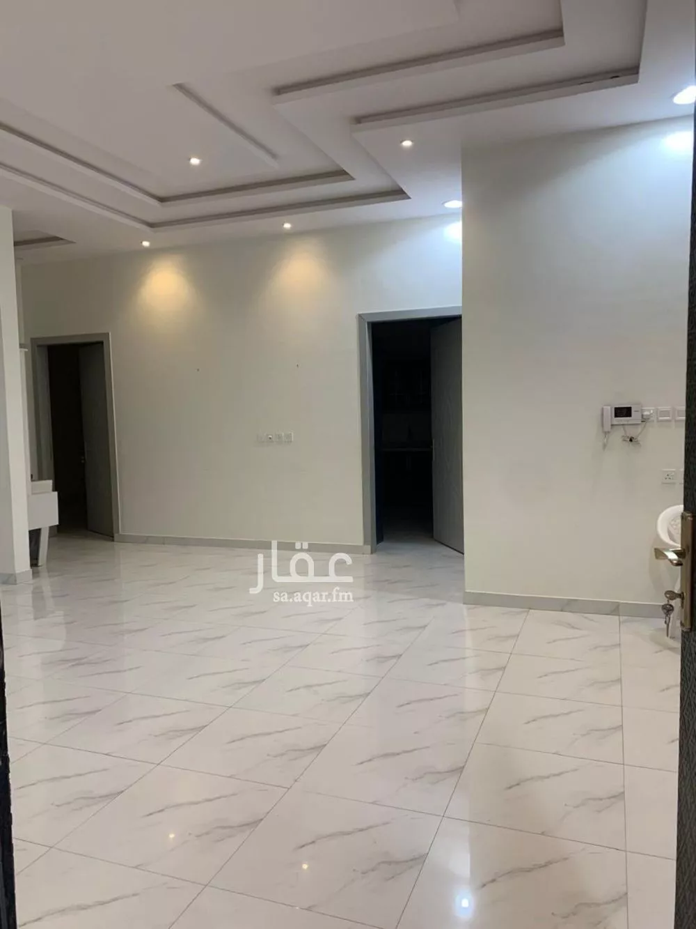 فيلا 5 غرف في القادسية 2