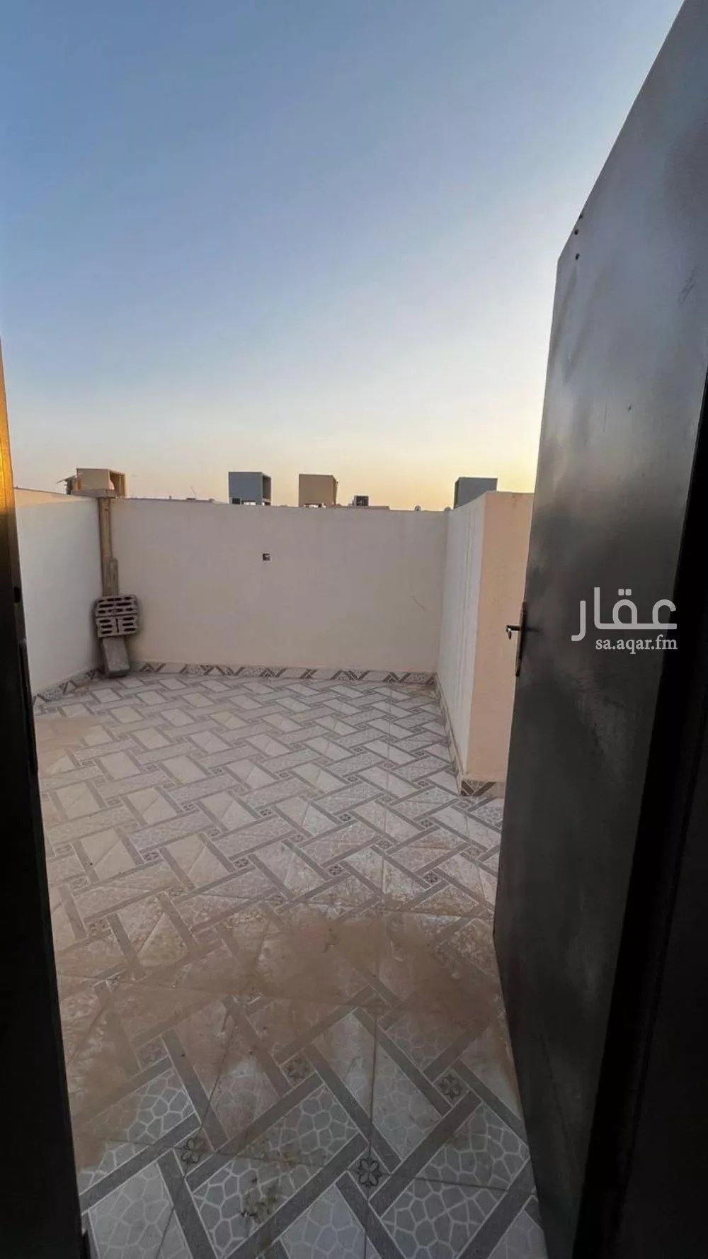 شقة 6 غرف في الجنادرية 4