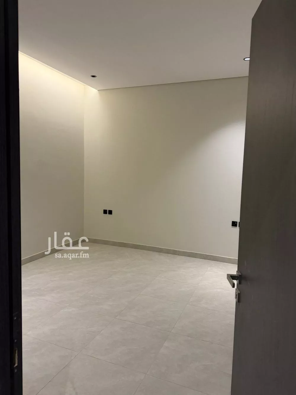 فيلا 5 غرف في الرمال 3